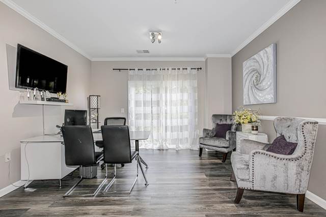 1-bedroom apartment at Barrington Park Apartments in Manassas, VA
